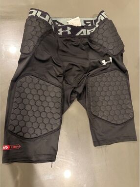 Under Armour HeatGear Compression Padded Shorts Black Size YXL
